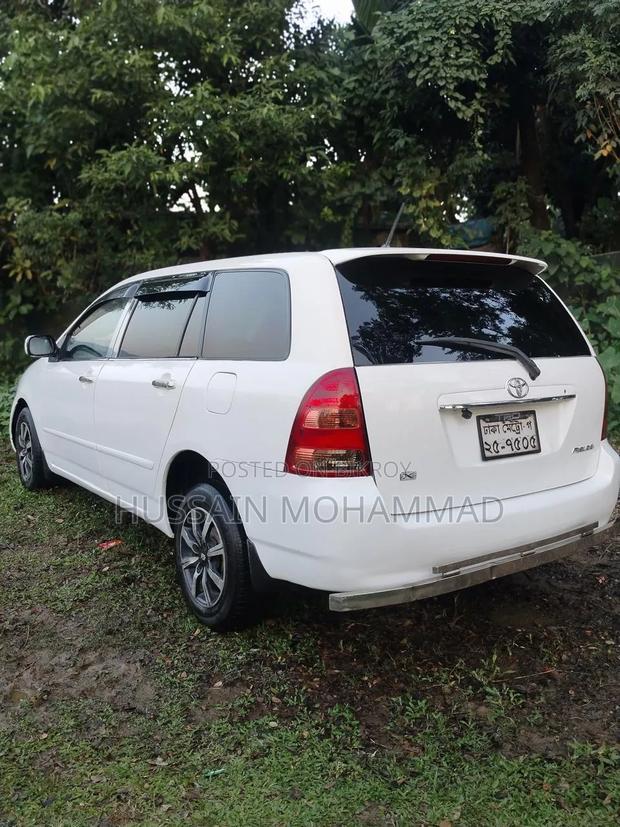 Toyota Corolla Fielder 2004 White