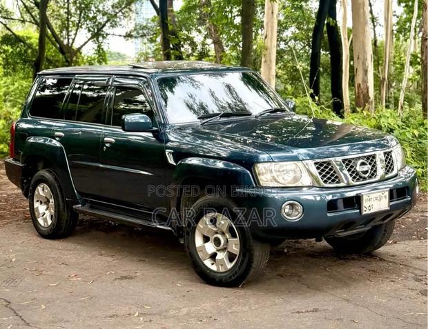 Nissan Patrol 4.8 GRX Tiptronic 2008 Green