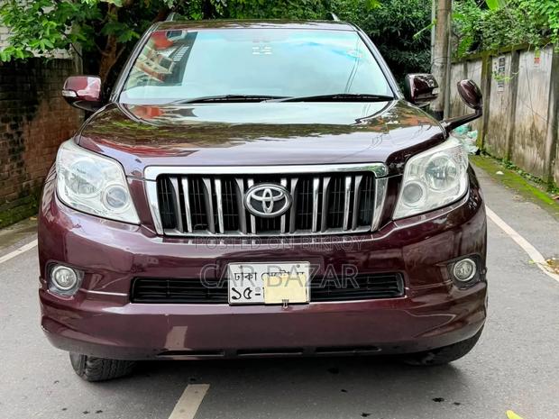 Toyota Land Cruiser Prado 2.7 I 2010 Maroon