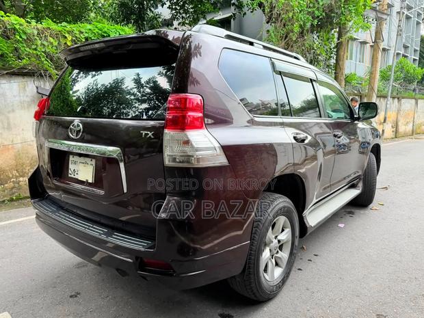 Toyota Land Cruiser Prado 2.7 I 2010 Maroon
