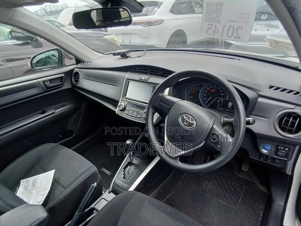 Toyota Corolla Fielder 2021 White