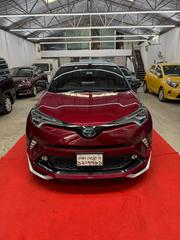 Toyota C-Hr 2018 Red for sale