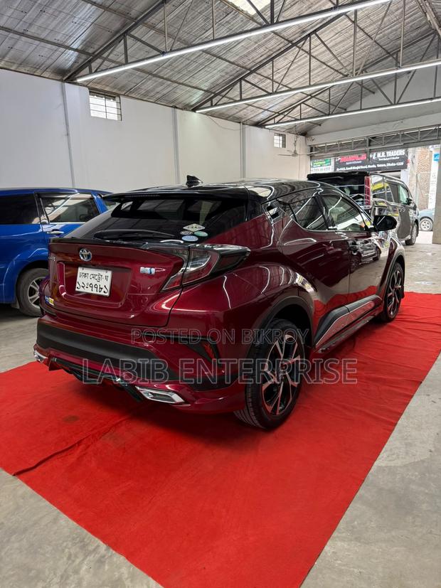 Toyota C-Hr 2018 Red