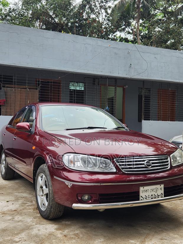 Nissan Sunny 2007 Maroon