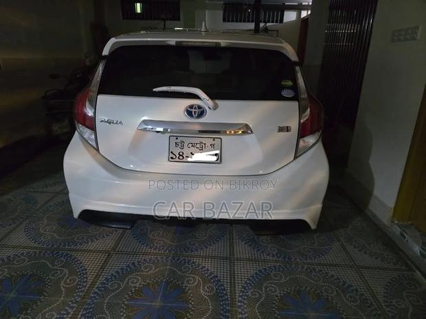 Toyota Aqua 2016 White