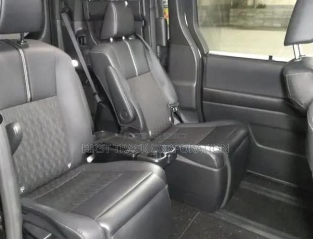 Toyota Noah 2023 Black