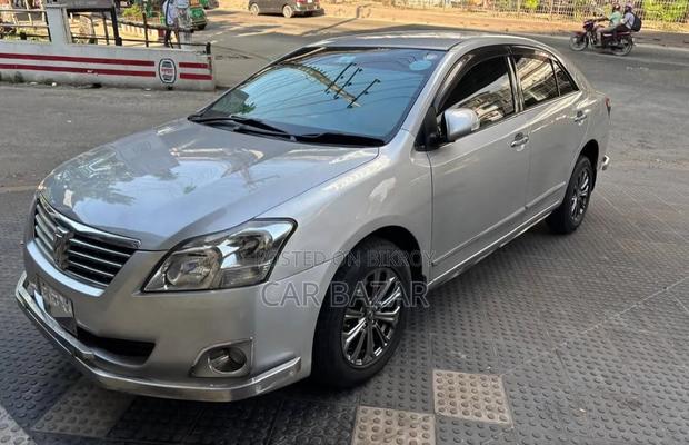 Toyota Premio 1.5 FWD 2012 Silver