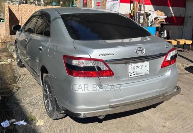 Toyota Premio 1.5 FWD 2012 Silver