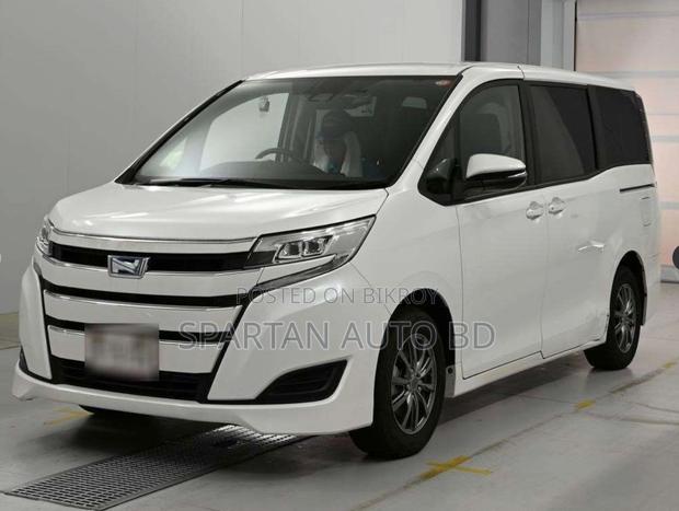 Toyota Noah 2021 Pearl