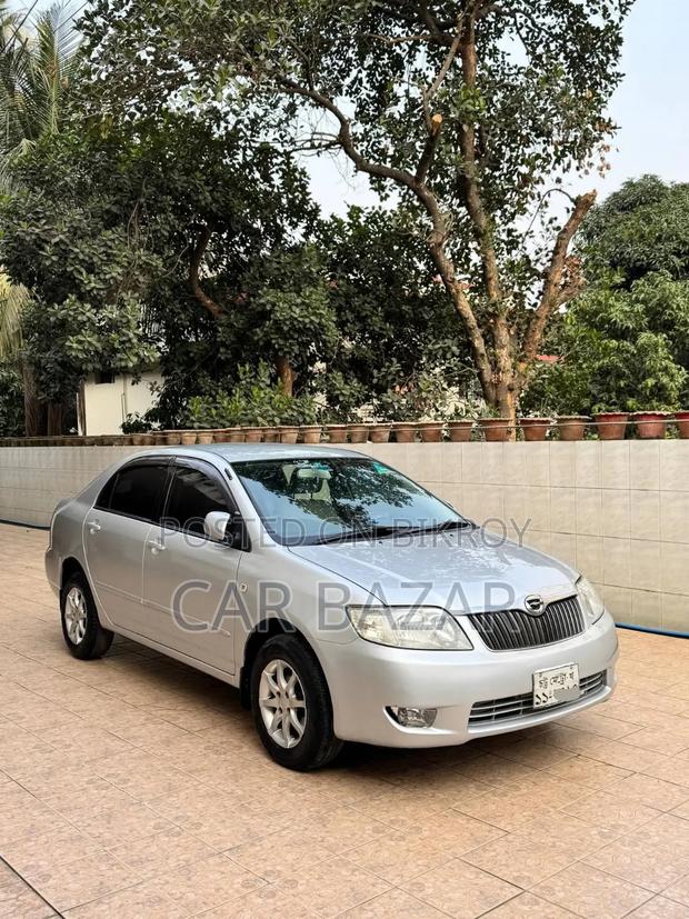 Toyota Corolla 2005 Silver