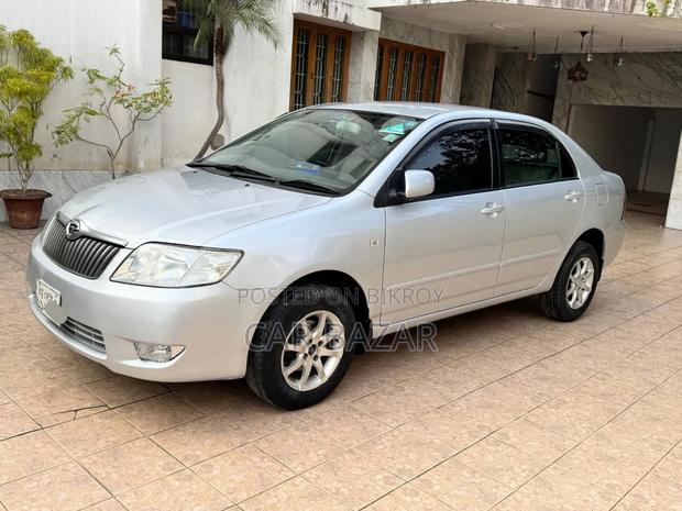 Toyota Corolla 2005 Silver