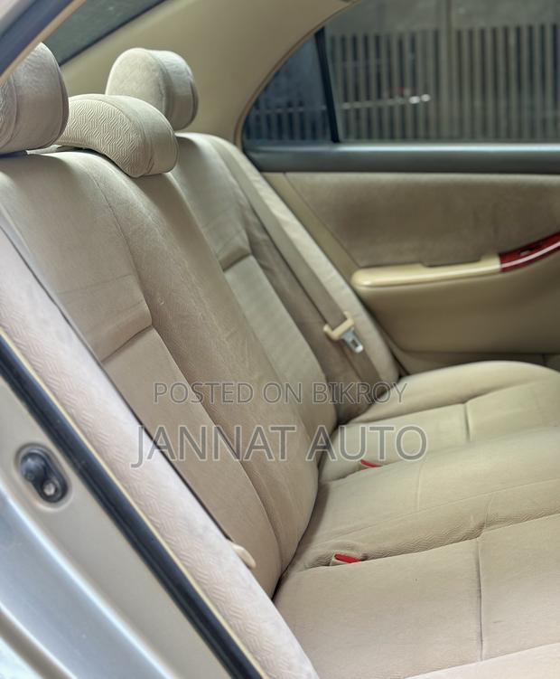 Toyota Corolla 2004 Beige