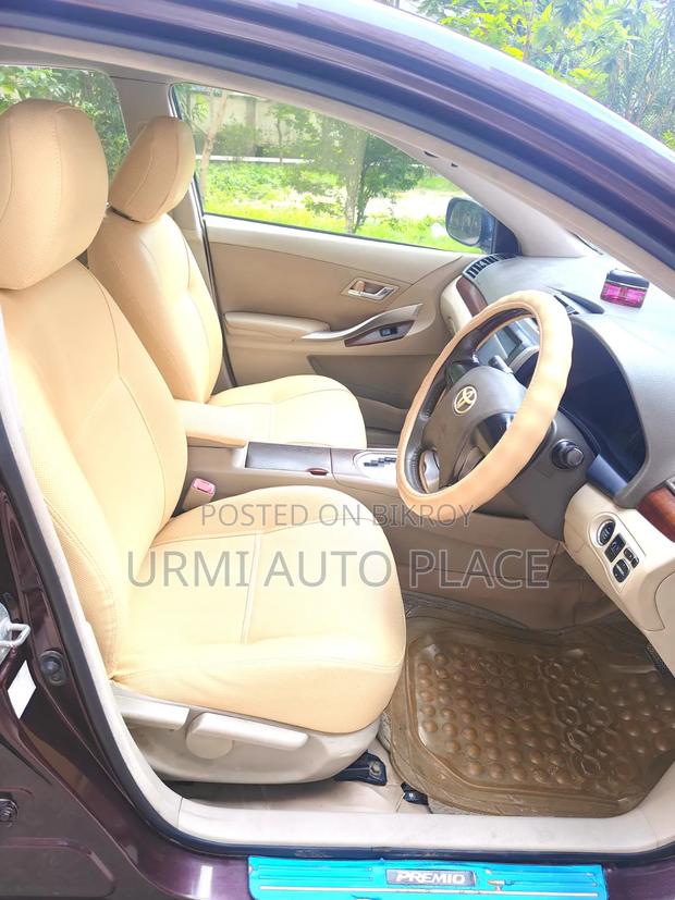 Toyota Premio 2010 Maroon