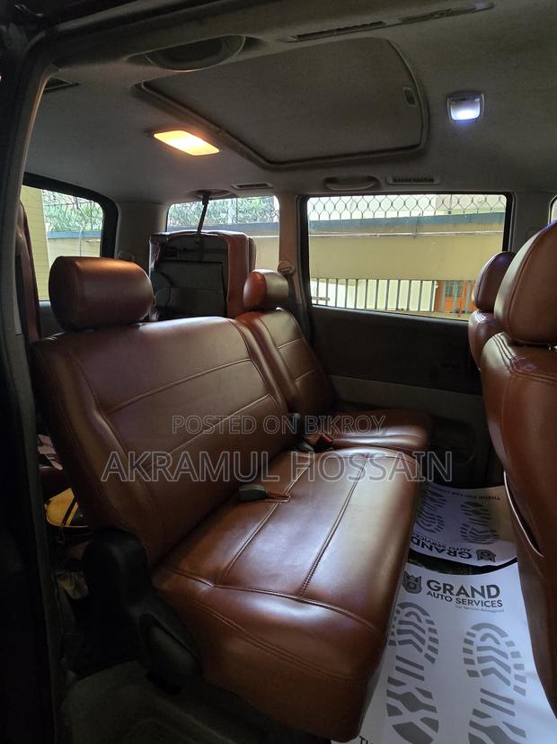Toyota Noah 2.0 FWD (8 Seater) 2003 Black