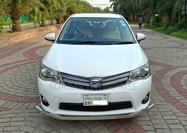 Toyota Axio 2013 White