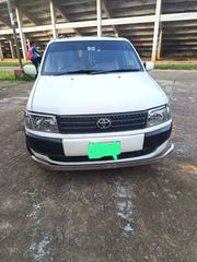 Toyota Probox 2004 White for sale