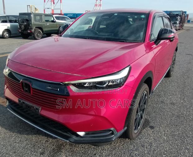Honda Vezel 2021 Red