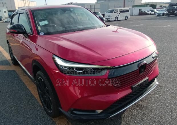 Honda Vezel 2021 Red