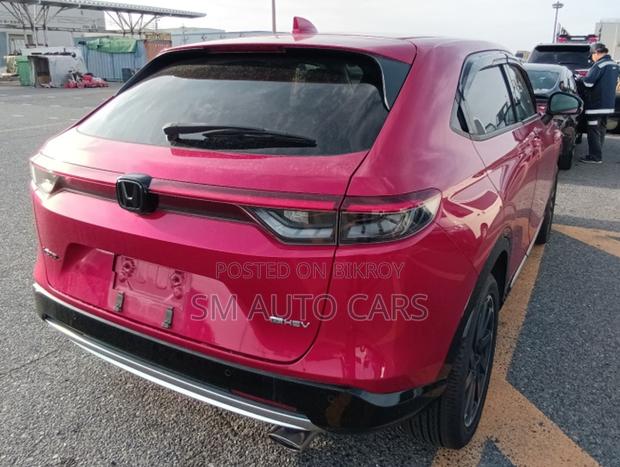 Honda Vezel 2021 Red