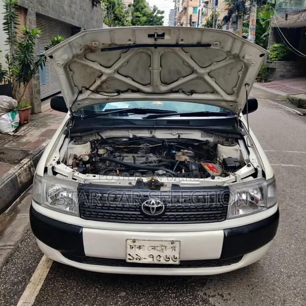 Toyota Probox 2003 White