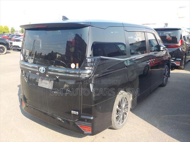 Toyota Voxy 2023 Black