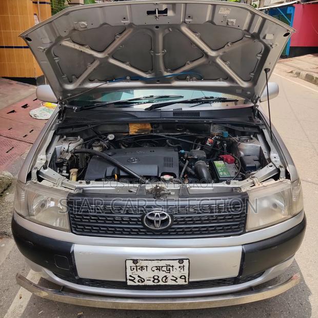 Toyota Probox 2004 Silver