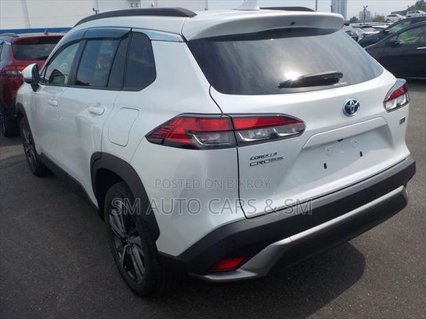 Toyota Corolla Cross 2023 Pearl