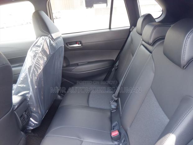 New Toyota Corolla Cross 2026 Gray