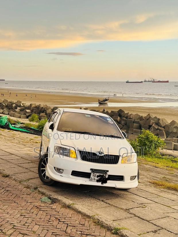 Toyota Corolla 2004 Pearl