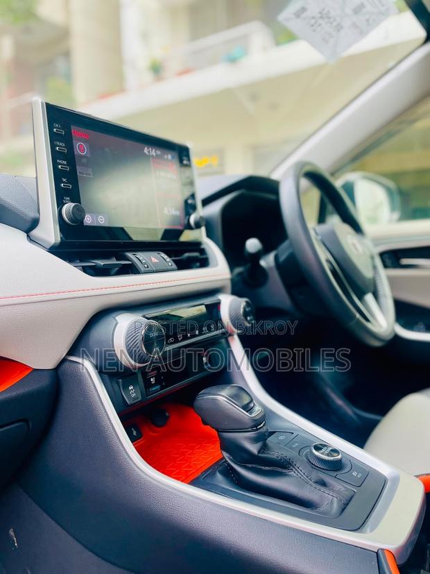 Toyota RAV4 Adventure 2022 Gray