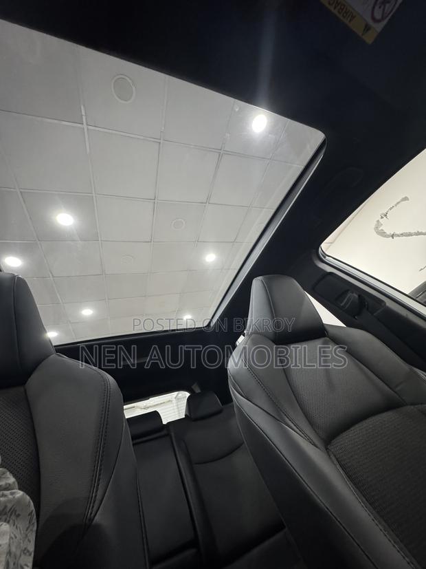 New Toyota Corolla Cross 2025 White