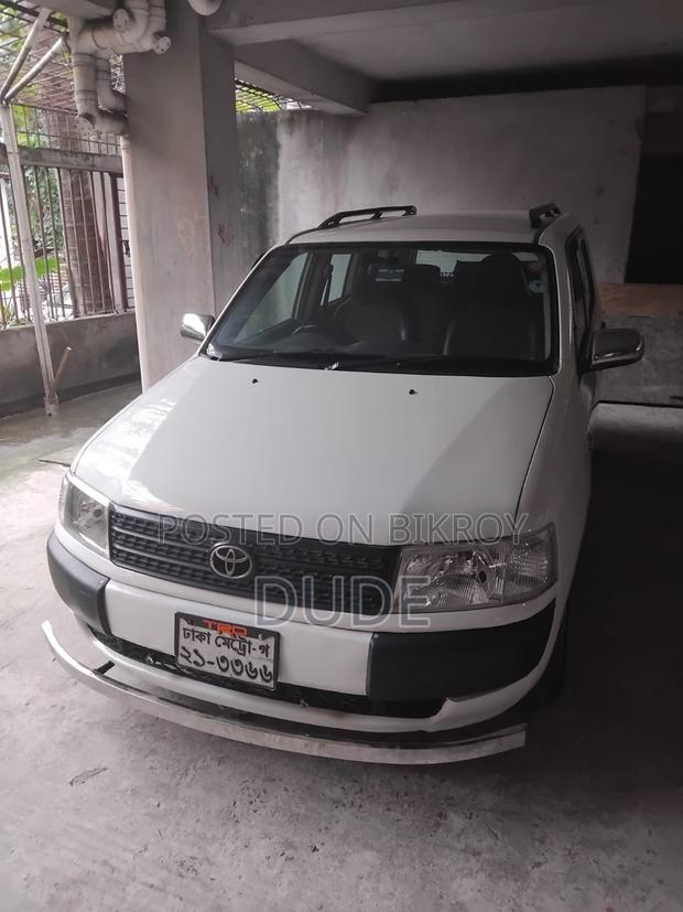 Toyota Probox 2003 White
