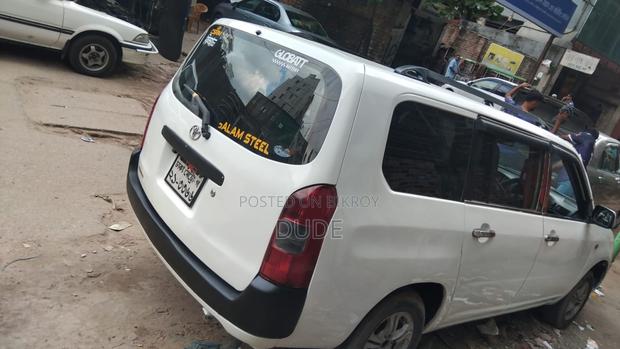 Toyota Probox 2003 White