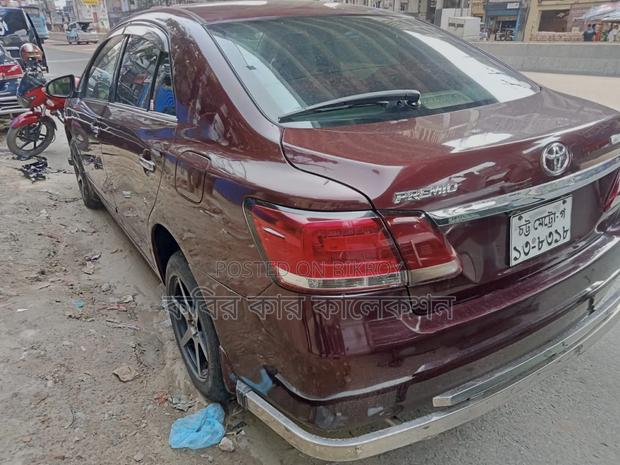 Toyota Premio 2015 Maroon
