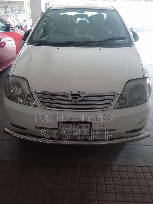 Toyota Corolla 2004 White