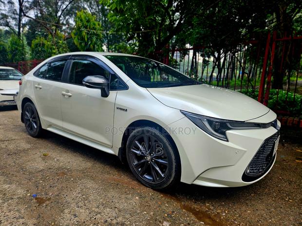Toyota Corolla 2020 Pearl