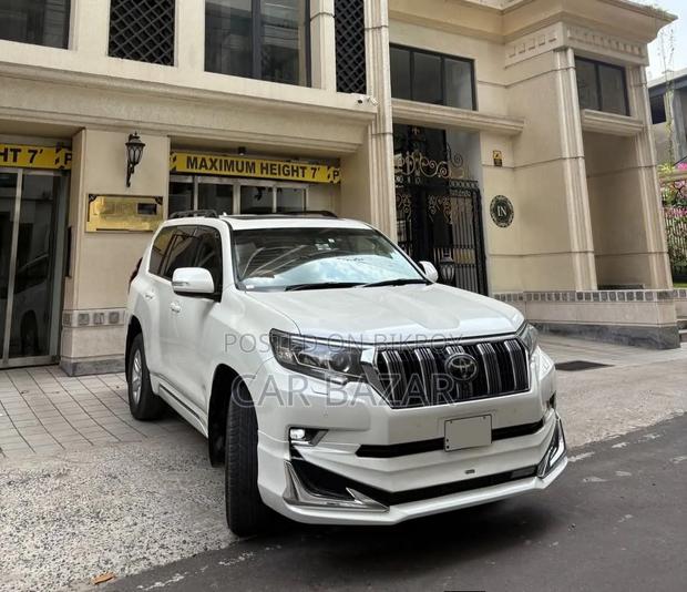 Toyota Land Cruiser Prado 2.7 2019 Pearl