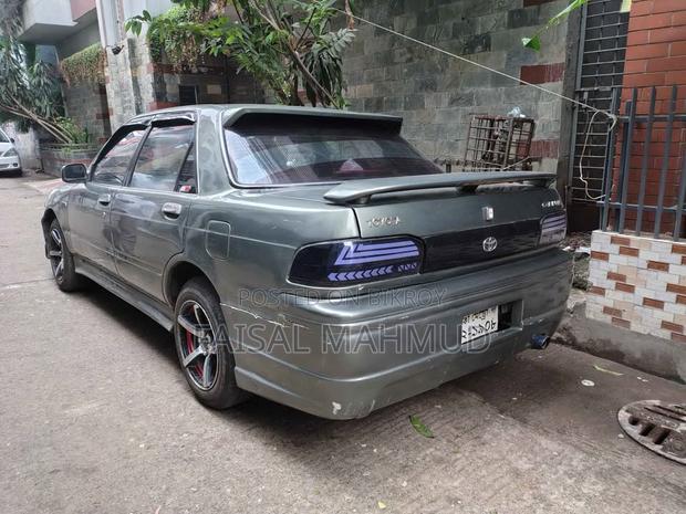 Toyota Carina 1992 Green