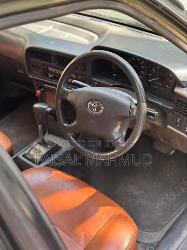 Toyota Carina 1992 Green