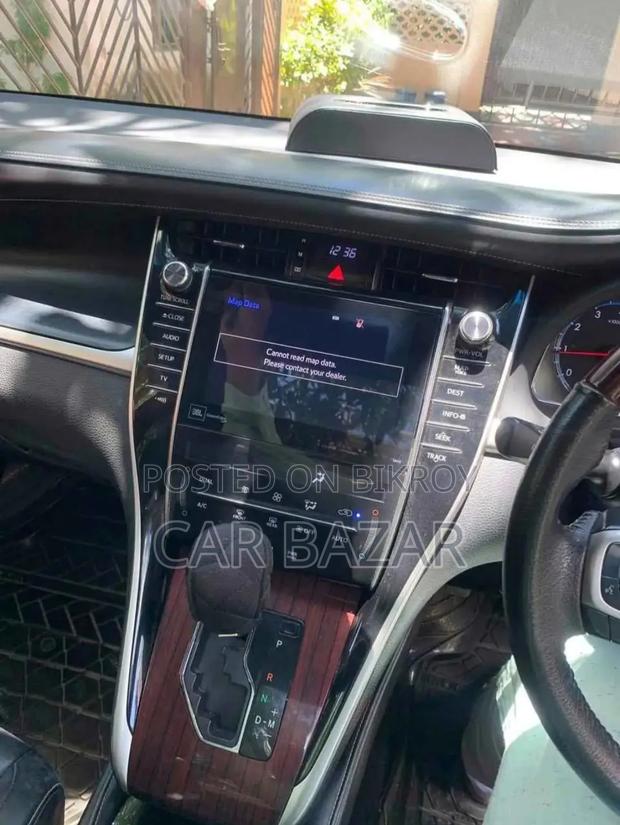 Toyota Harrier 2.0 2014 Black