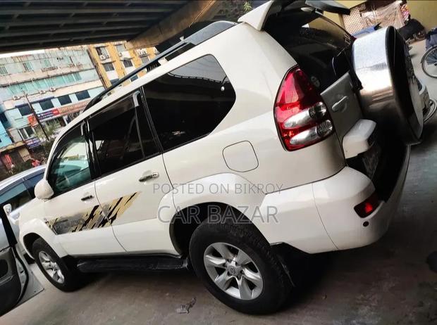 Toyota Land Cruiser Prado 2.7 5dr 2004 White