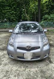Toyota Vitz 2010 Silver for sale