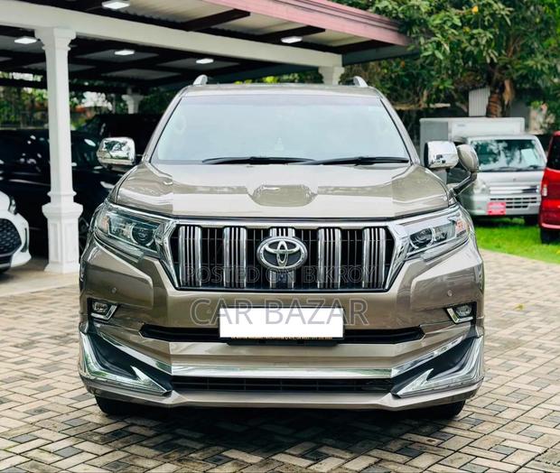 Toyota Land Cruiser Prado 2.8 D-4d 2015 Brown