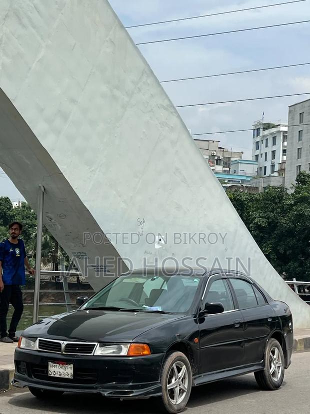 Mitsubishi Lancer 1999 Black