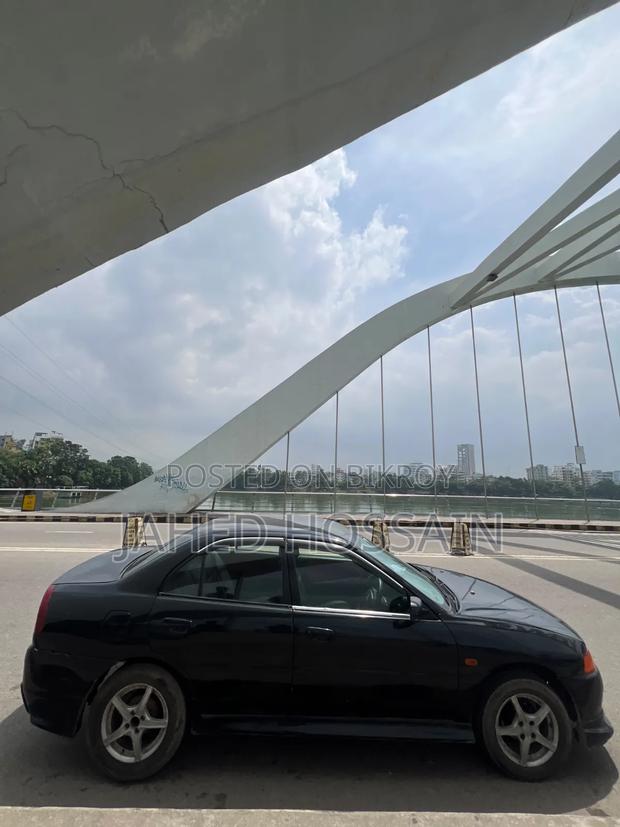 Mitsubishi Lancer 1999 Black