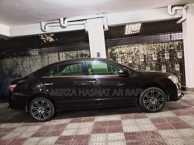 Toyota Premio 2010 Maroon