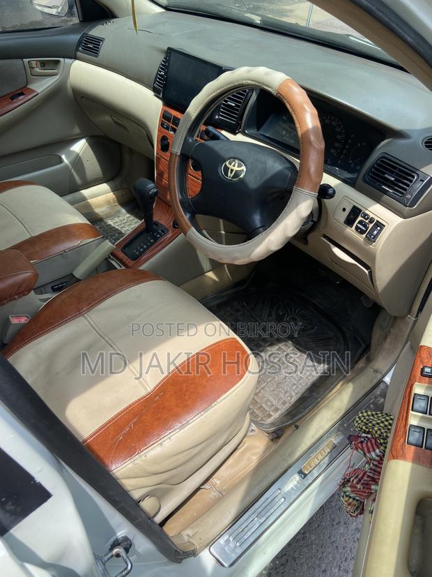 Toyota Corolla 2000 Pearl