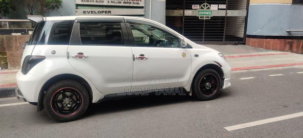 Toyota IST 2005 White