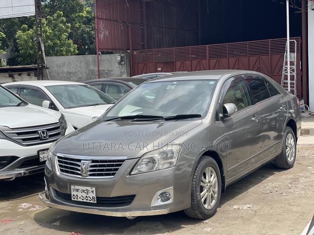 Toyota Premio 2012 Gray