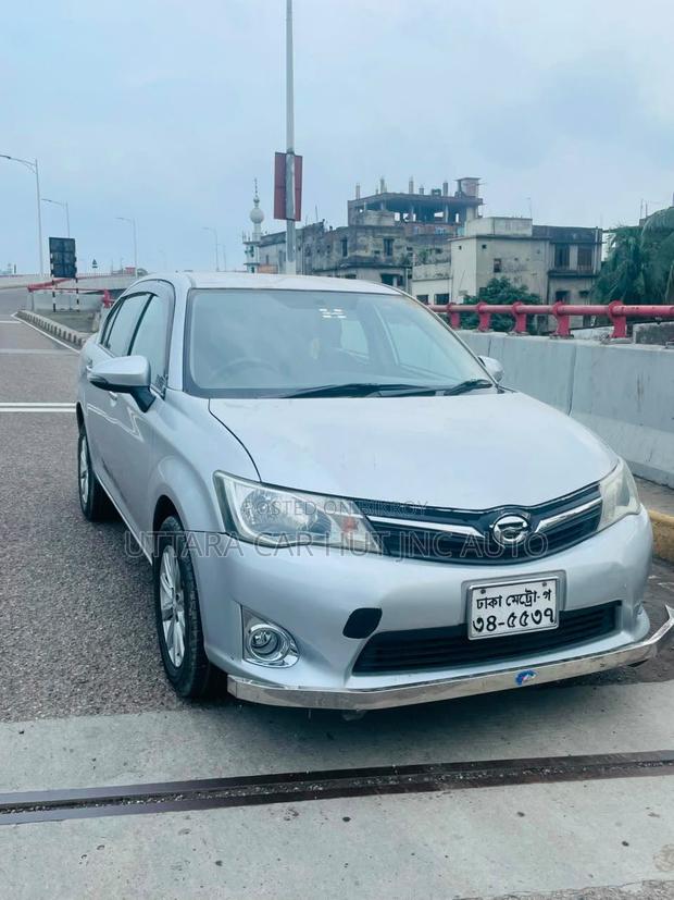 Toyota Axio 2013 Silver